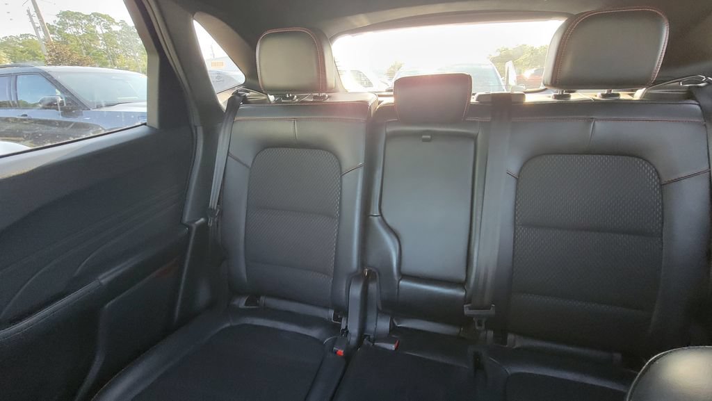 Certified 2025 Ford Escape ST-Line FWD image 12
