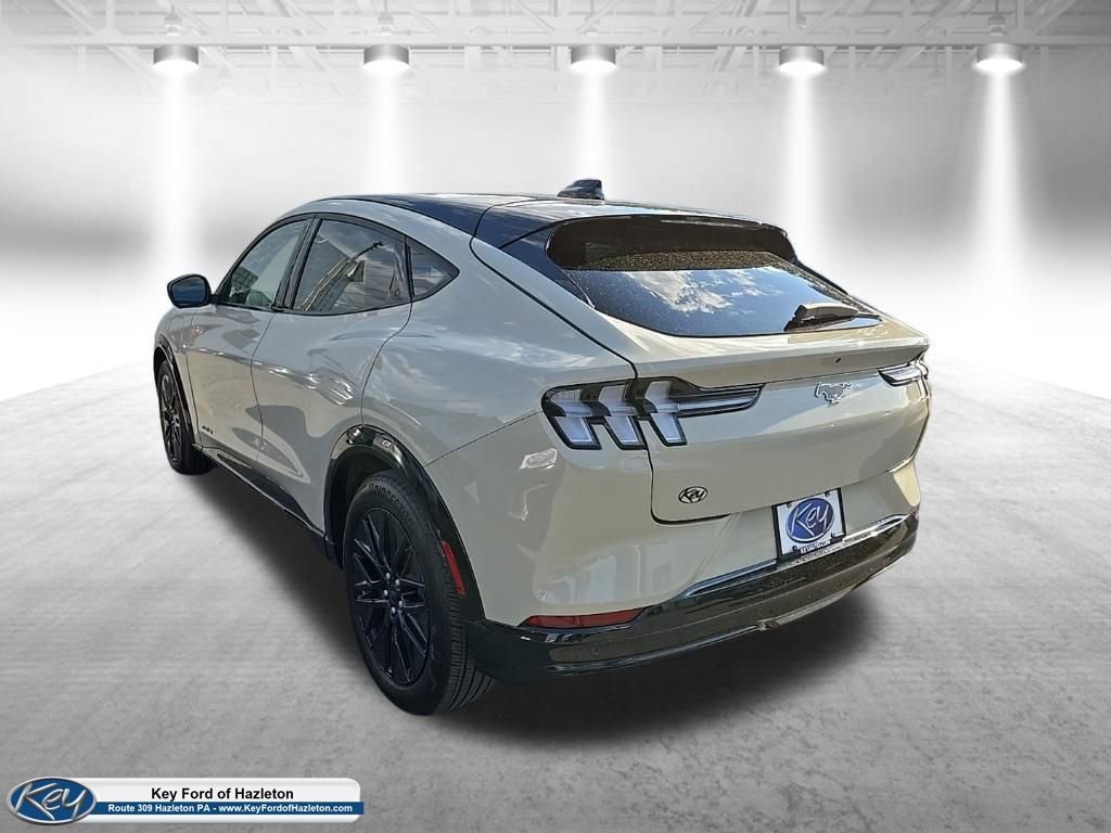 Certified 2025 Ford Mustang Mach-E Premium w/ Sport Appearance Package AWD/4WD image 4