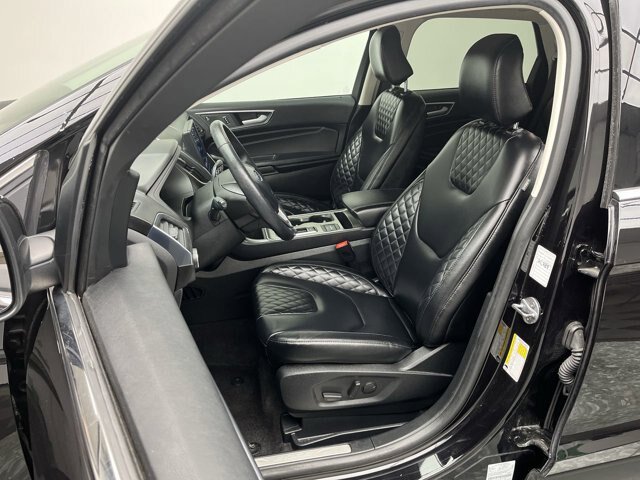 Certified 2024 Ford Edge Titanium AWD/4WD image 9