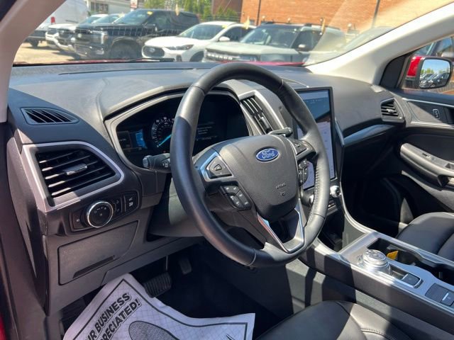 Certified 2024 Ford Edge SEL w/ Convenience Package AWD/4WD image 7