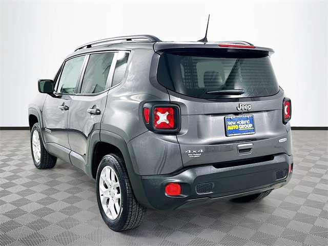 Used 2018 Jeep Renegade Latitude image 3