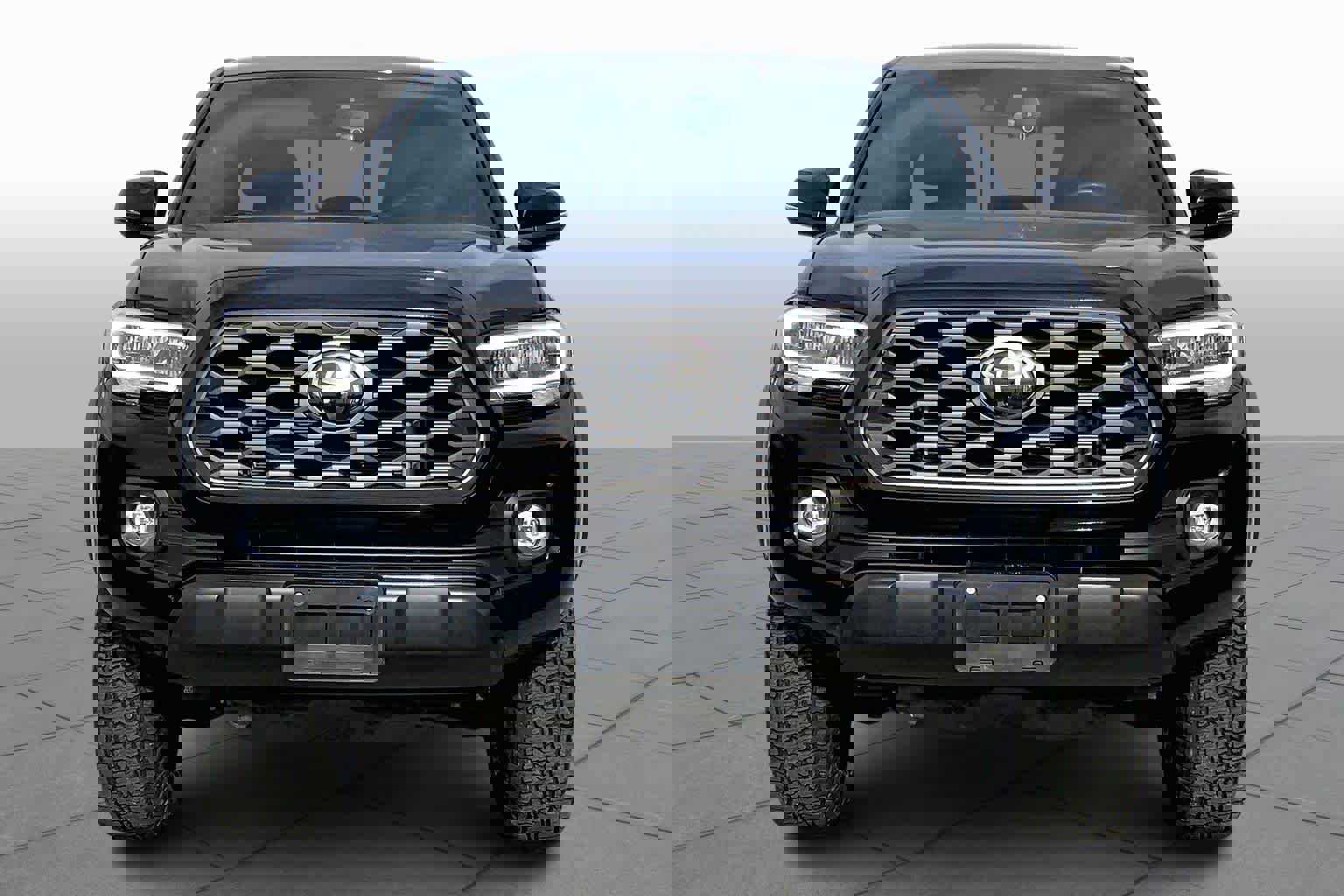 Used 2021 Toyota Tacoma TRD Off-Road w/ Technology Package image 6