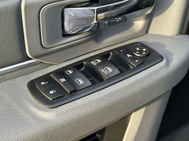 Used 2017 RAM 1500 Big Horn AWD/4WD image 25