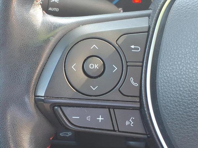 Used 2021 Toyota RAV4 SE w/ Weather & Moonroof Package image 11