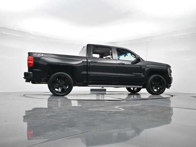 Used 2018 Chevrolet Silverado 1500 LT w/ All Star Edition image 30