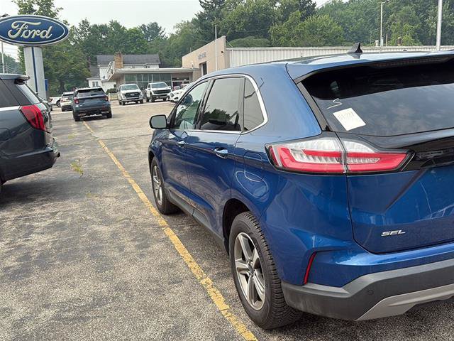 Certified 2021 Ford Edge SEL w/ Convenience Package AWD/4WD image 9