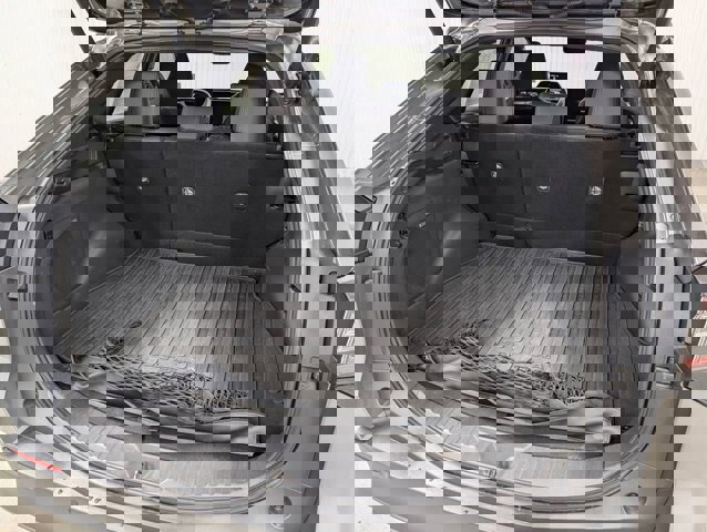 Used 2024 Subaru Solterra image 9