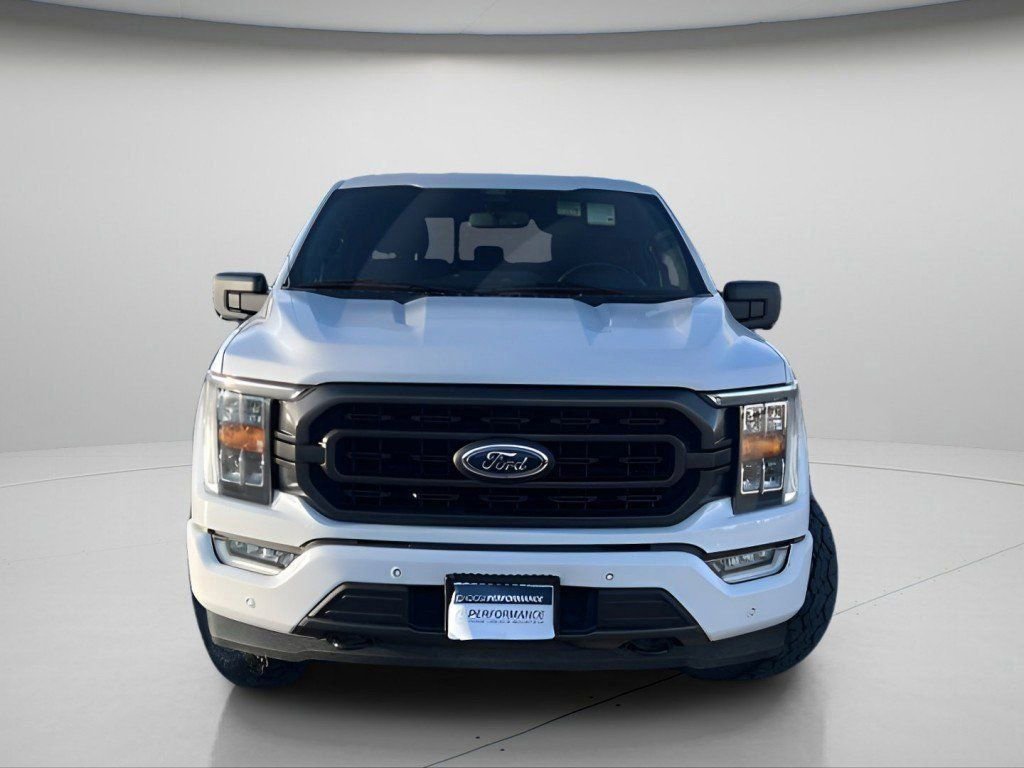 Certified 2021 Ford F150 XLT w/ Equipment Group 302A High image 16