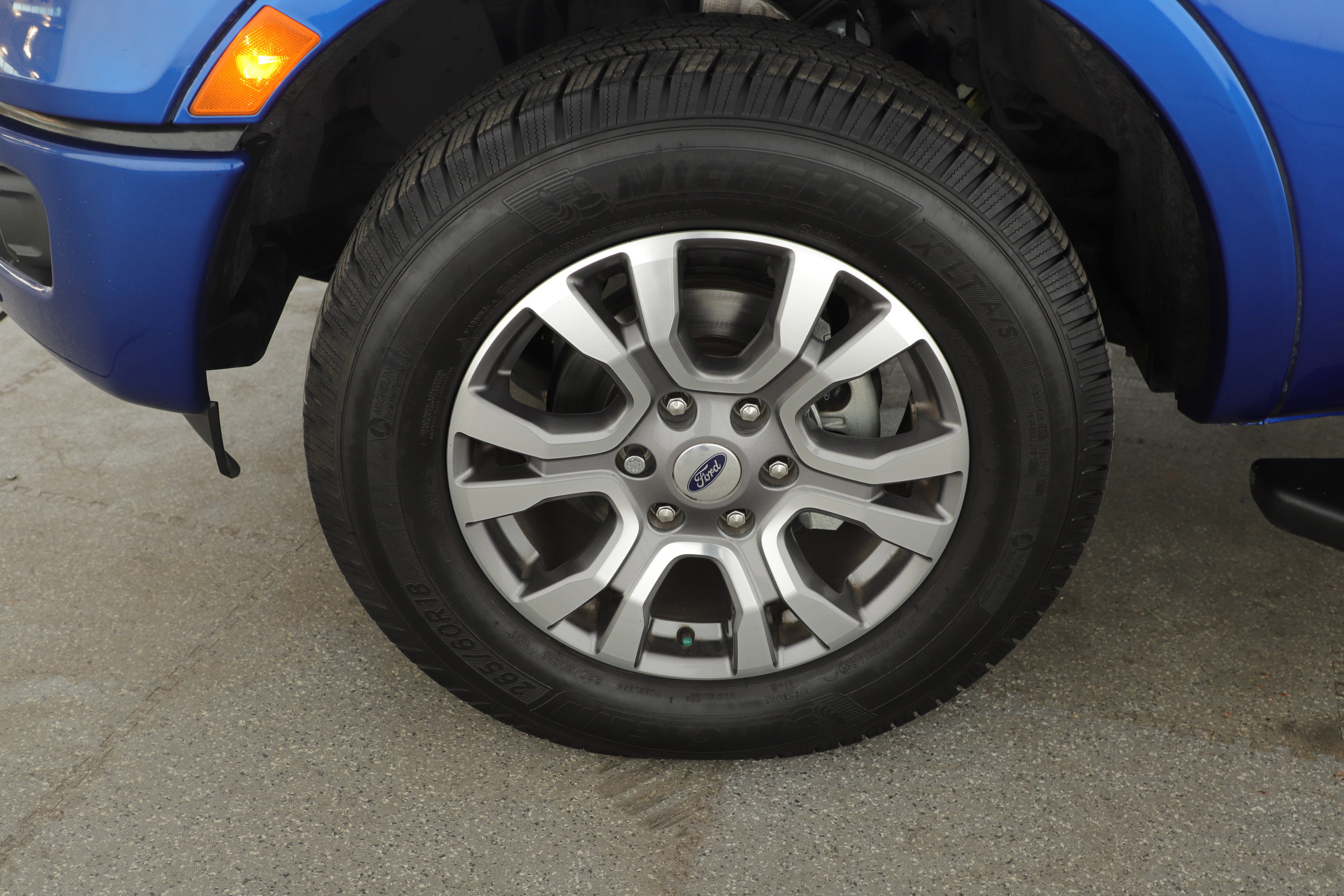 Certified 2019 Ford Ranger Lariat w/ Equipment Group 501A Mid image 3