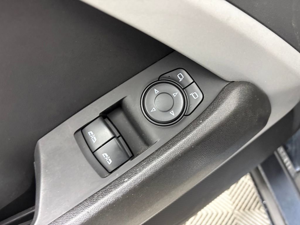 Used 2021 Chevrolet Camaro LS image 14