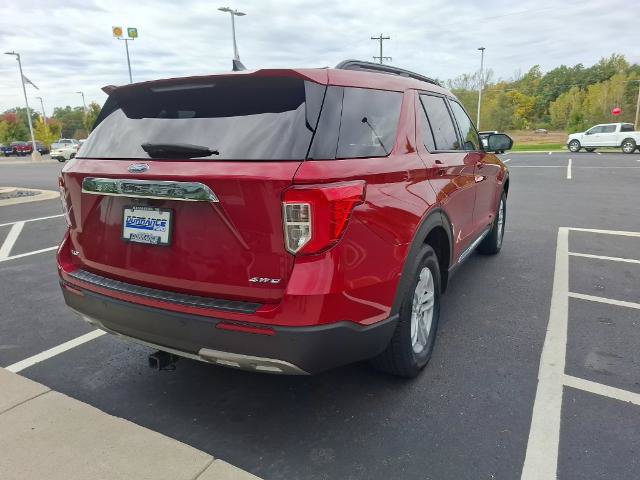 Certified 2024 Ford Explorer XLT w/ Equipment Group 202A AWD/4WD image 8