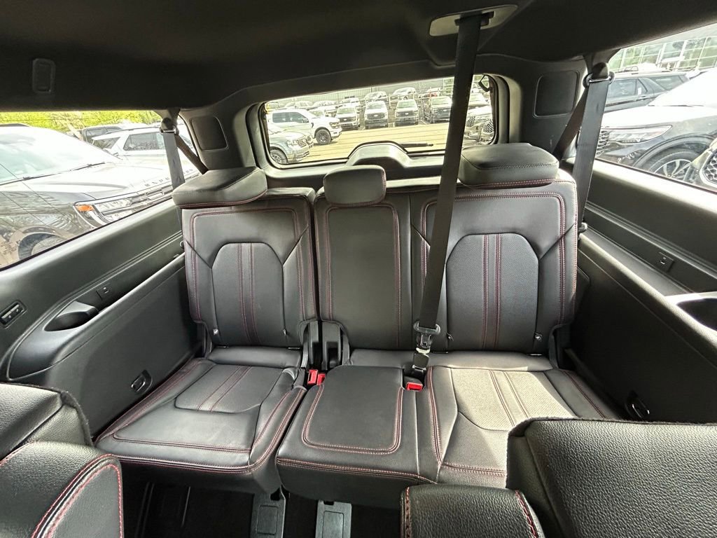 Certified 2022 Ford Expedition Max Limited AWD/4WD image 17