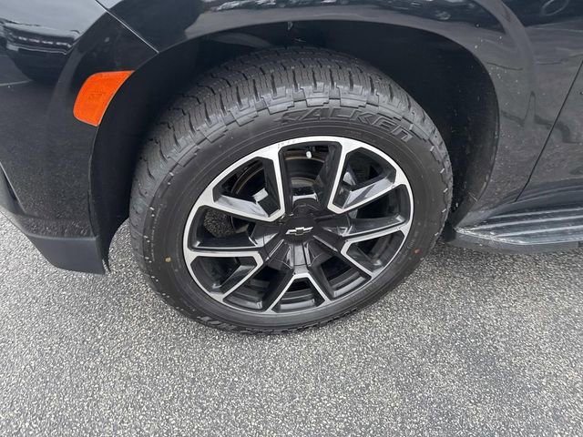 Used 2021 Chevrolet Suburban RST image 12