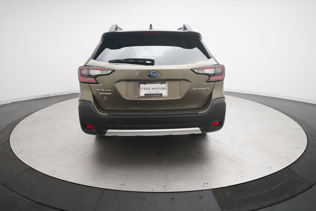 Used 2025 Subaru Outback Limited AWD/4WD image 26