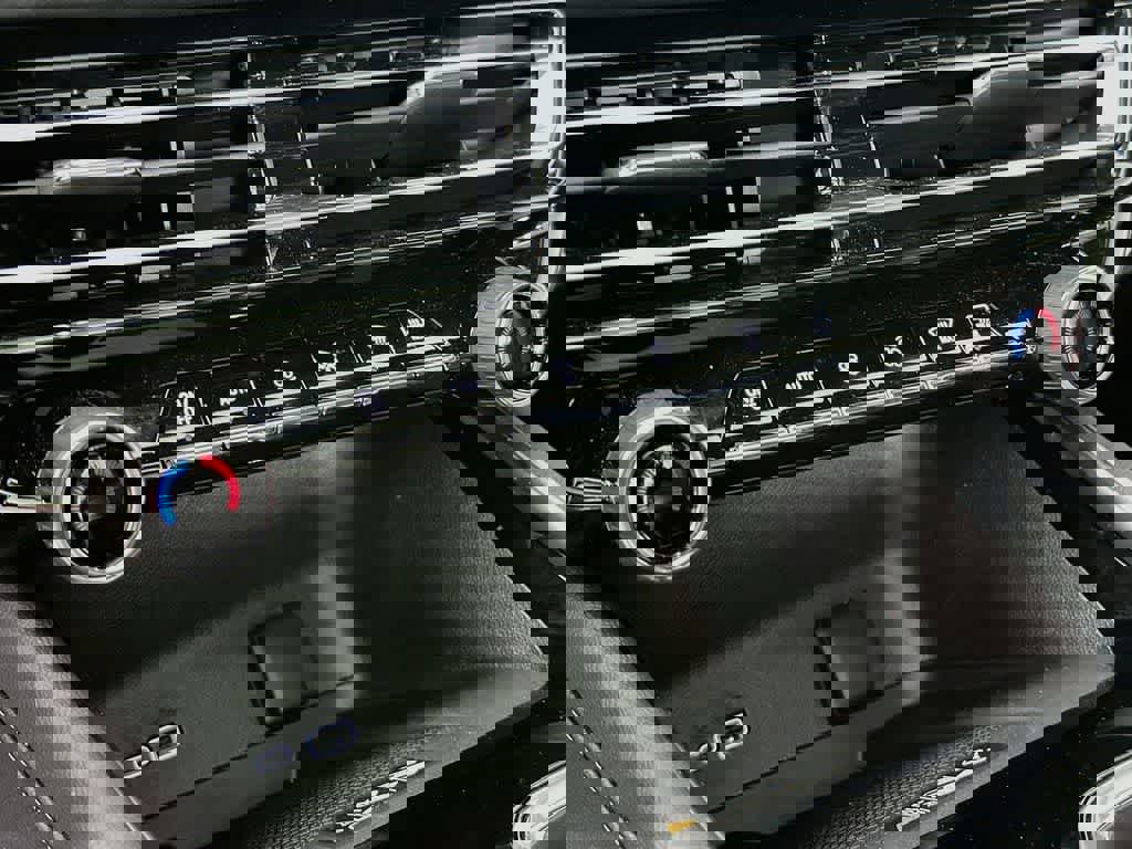 Used 2026 Chevrolet Traverse High Country w/ LPO, Floor Liner Package image 21