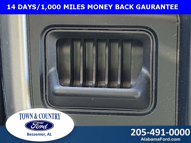 Certified 2024 Ford Expedition XLT image 28