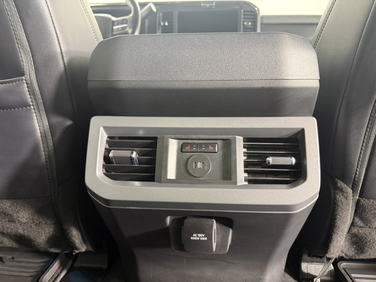 Certified 2025 Ford F250 Lariat AWD/4WD image 14