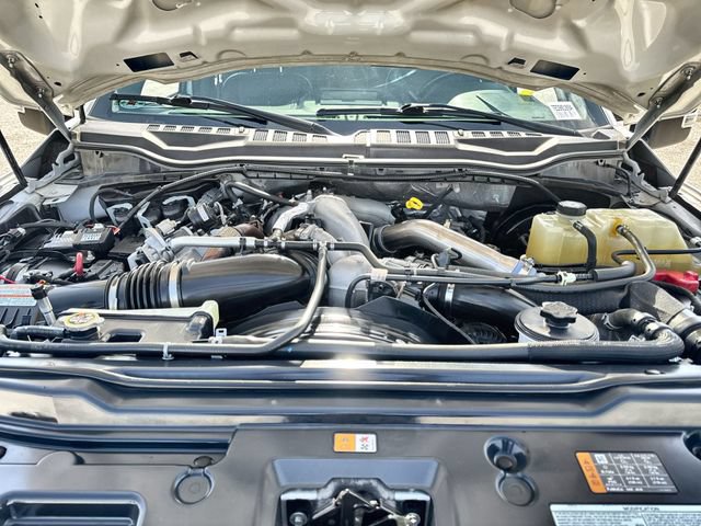 Certified 2022 Ford F350 Lariat w/ Tremor Off-Road Package AWD/4WD image 25