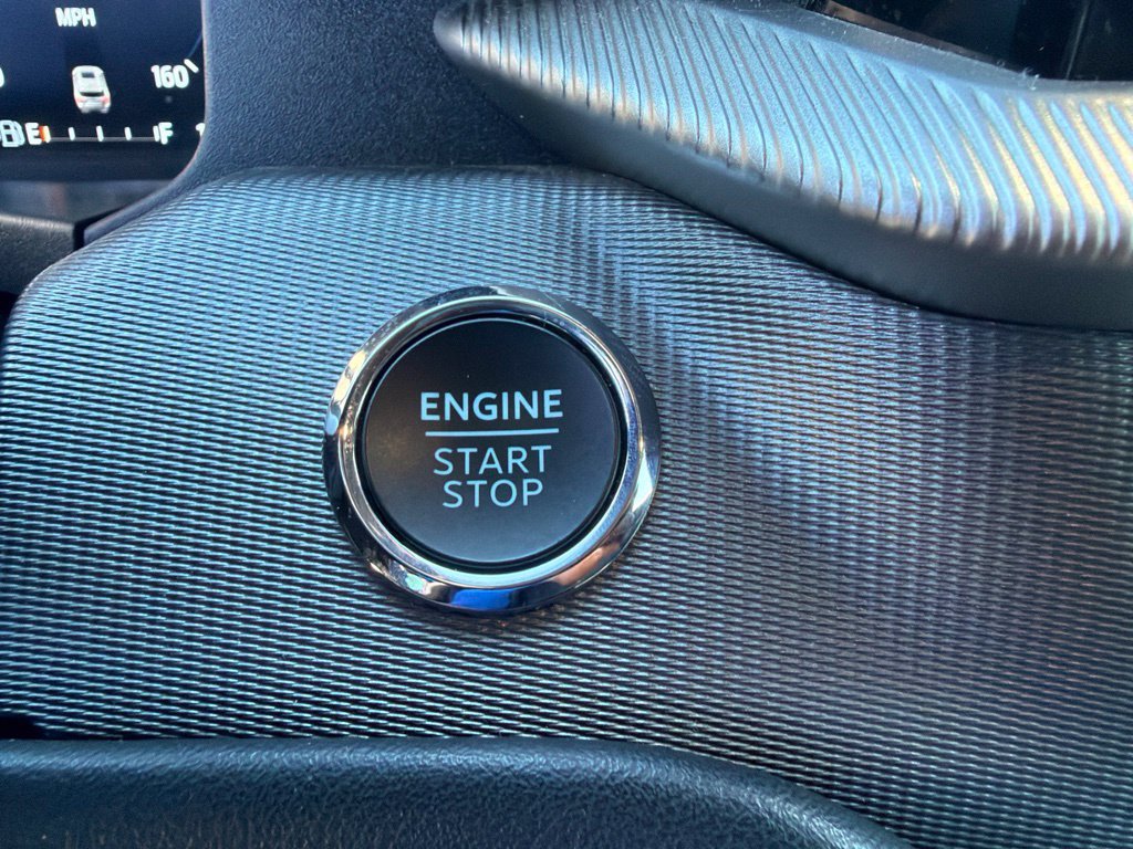 Certified 2025 Ford Explorer ST-Line RWD image 28