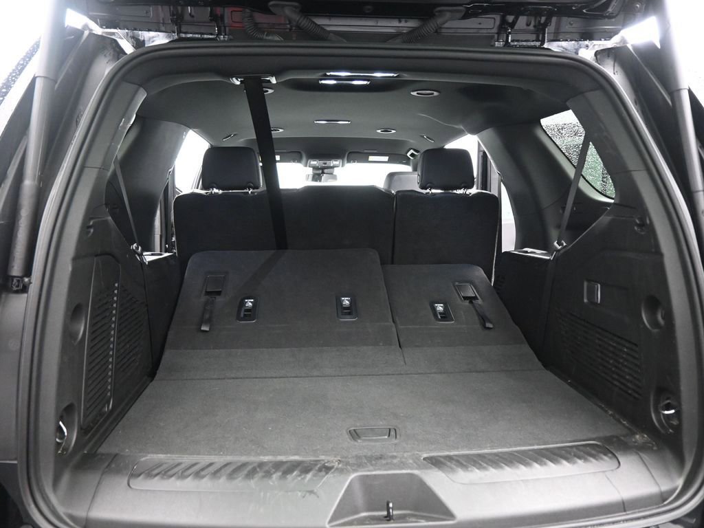 Used 2025 Chevrolet Tahoe LT image 21