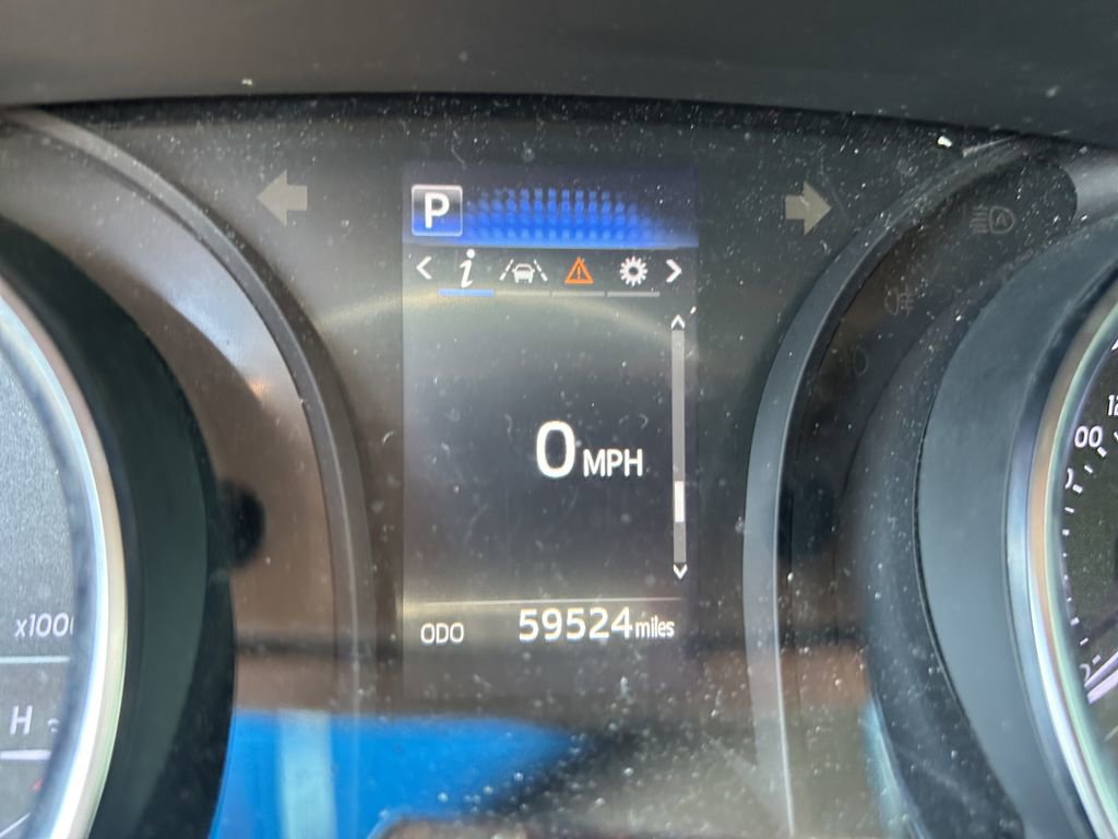 Used 2018 Toyota Camry LE FWD image 24