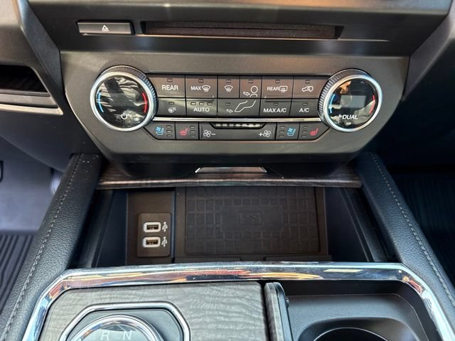 Certified 2018 Ford Expedition Limited w/ Equipment Group 301A AWD/4WD image 30