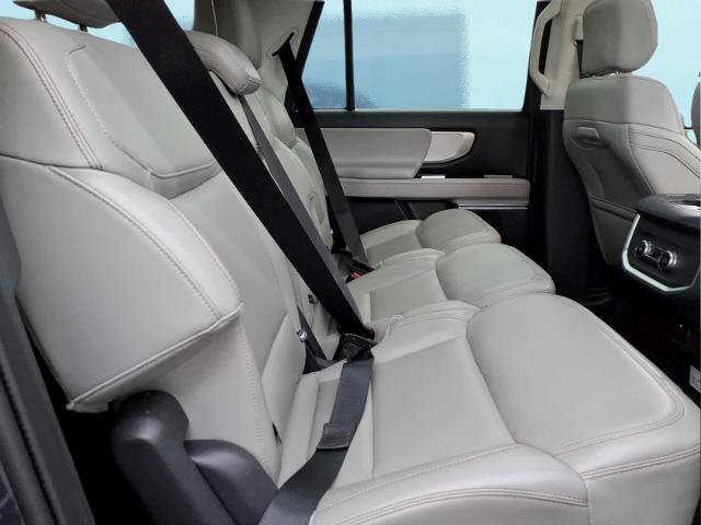 Certified 2025 Ford Expedition Max Active AWD/4WD image 15