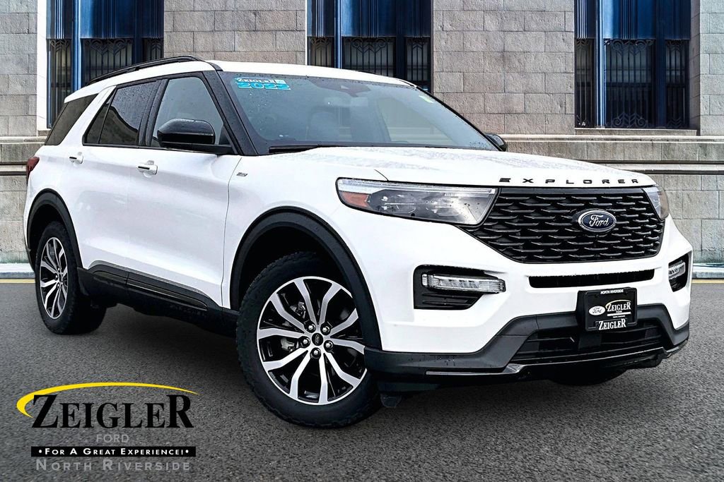 Certified 2022 Ford Explorer ST-Line w/ Class IV Trailer Tow Package