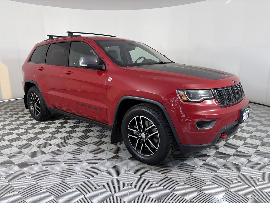 Used 2017 Jeep Grand Cherokee Trailhawk w/ Trailhawk Luxury Group image 6