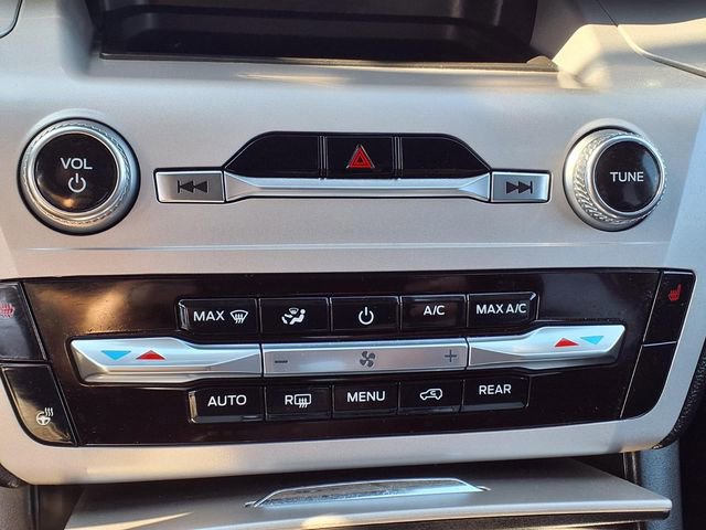 Certified 2024 Ford Explorer XLT w/ Equipment Group 202A AWD/4WD image 15