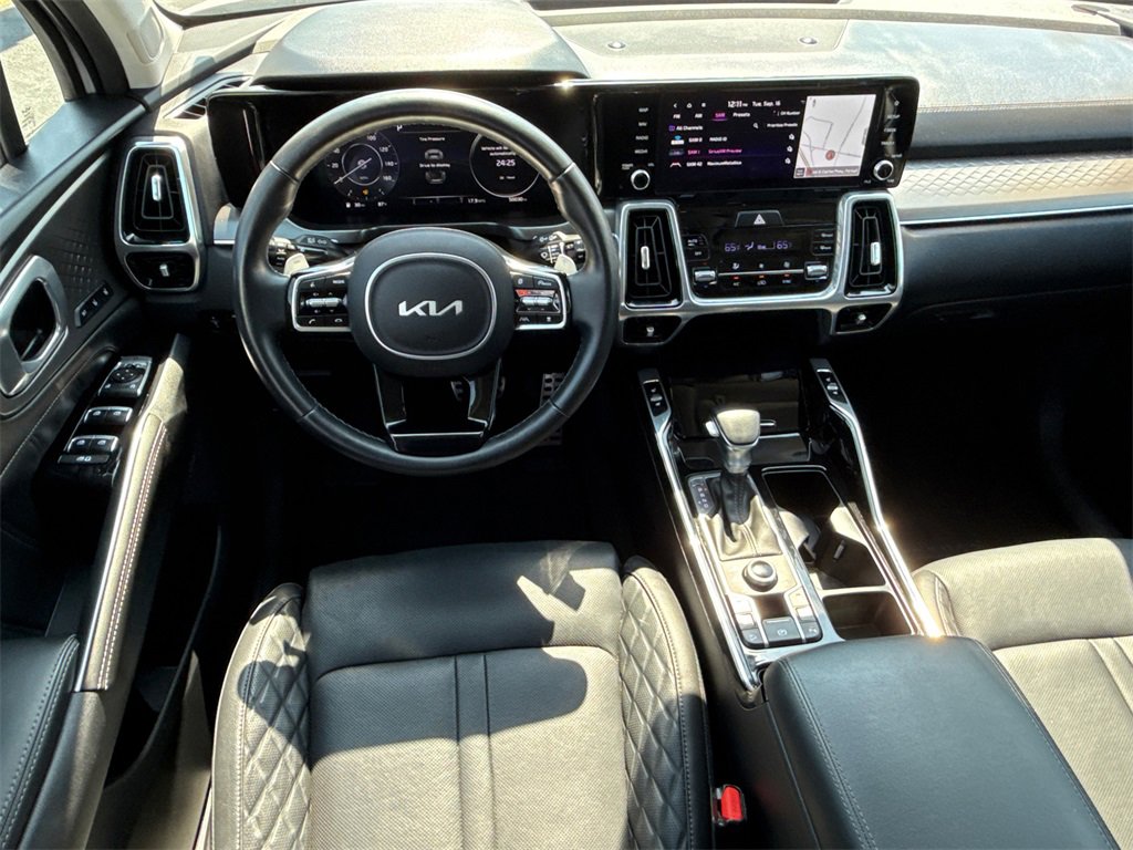 Used 2023 Kia Sorento SX image 24