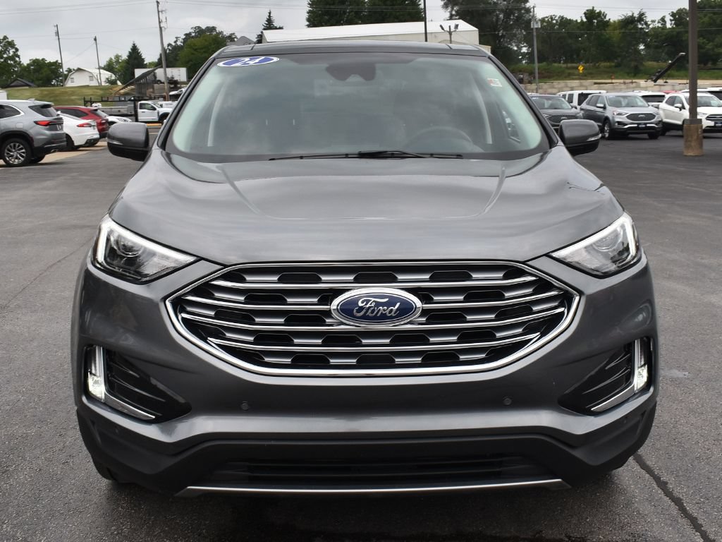 Certified 2024 Ford Edge Titanium AWD/4WD image 24