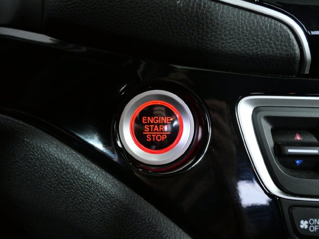 Used 2021 Honda Pilot Black Edition image 23