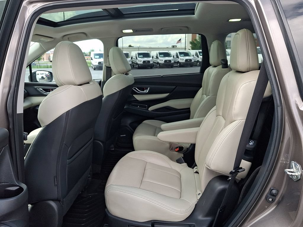 Used 2021 Subaru Ascent Limited w/ Technology Package AWD/4WD image 10