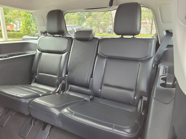 Certified 2025 Ford Expedition Platinum image 15