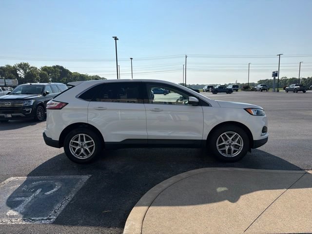 Certified 2022 Ford Edge SEL AWD/4WD image 3