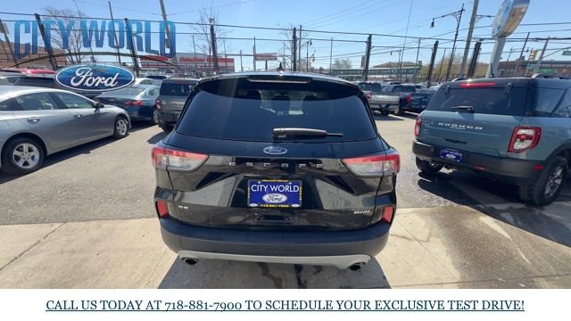 Certified 2022 Ford Escape SE w/ Convenience Package AWD/4WD image 3
