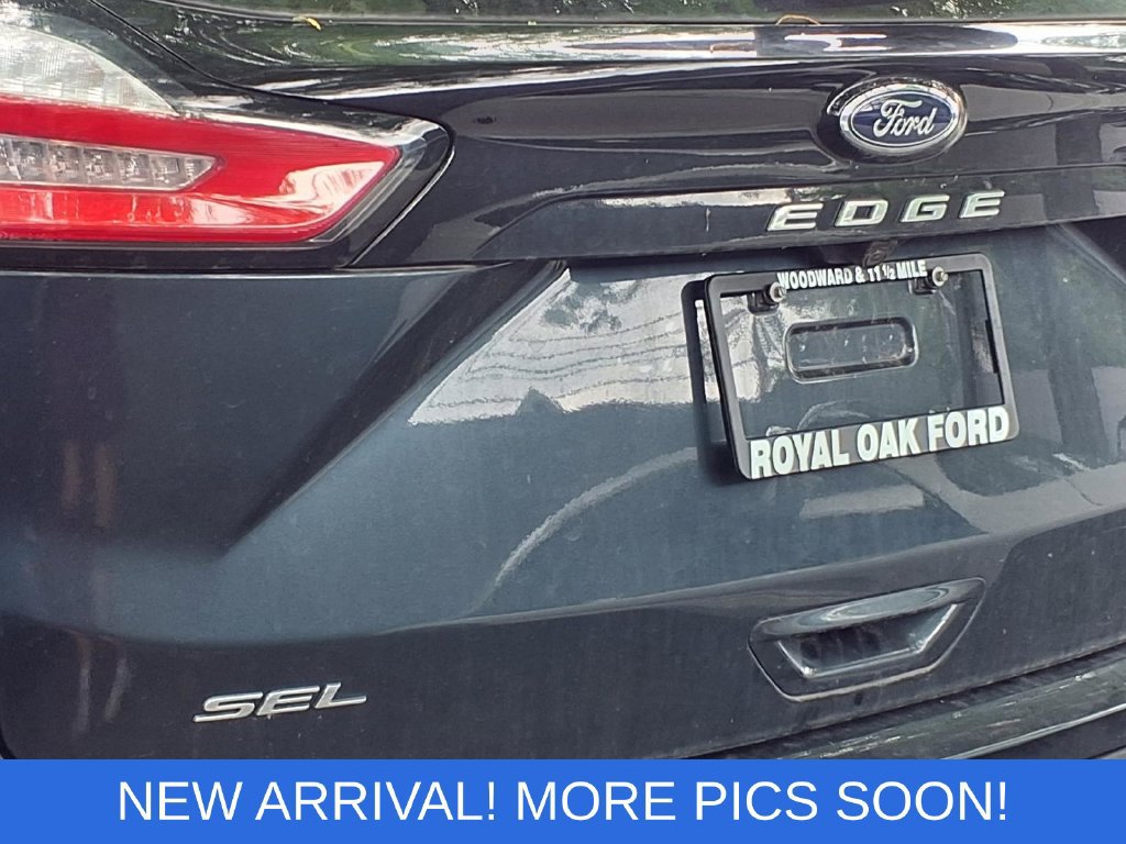 Certified 2023 Ford Edge SEL w/ Convenience Package AWD/4WD image 5