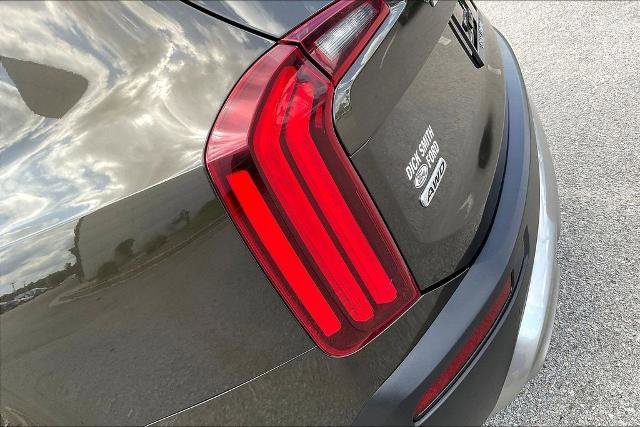 Used 2020 Kia Telluride SX w/ SX Prestige Package AWD/4WD image 23