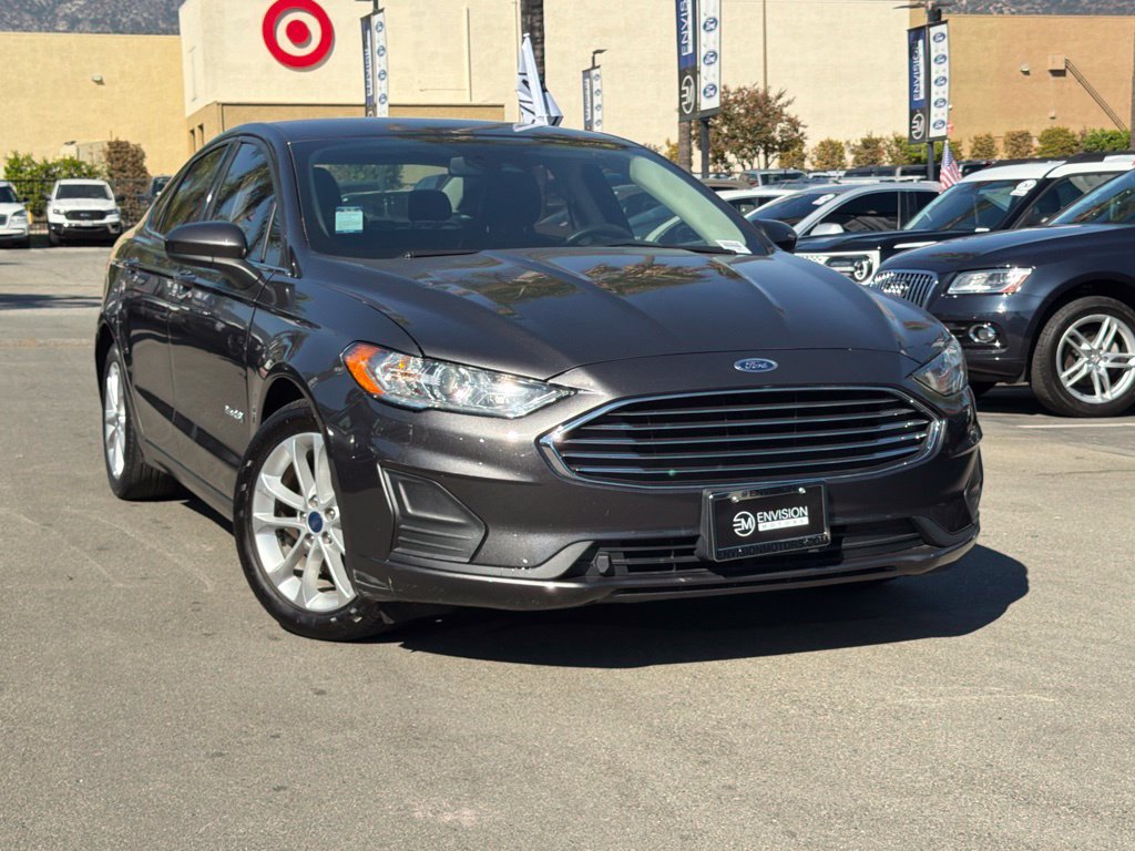 Certified 2019 Ford Fusion SE FWD image 3