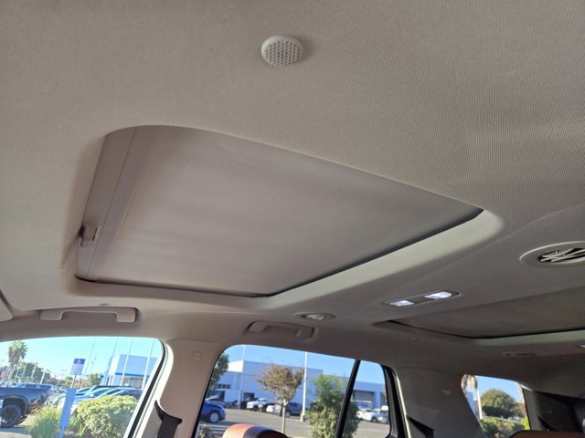 Used 2020 Chevrolet Traverse High Country FWD image 20