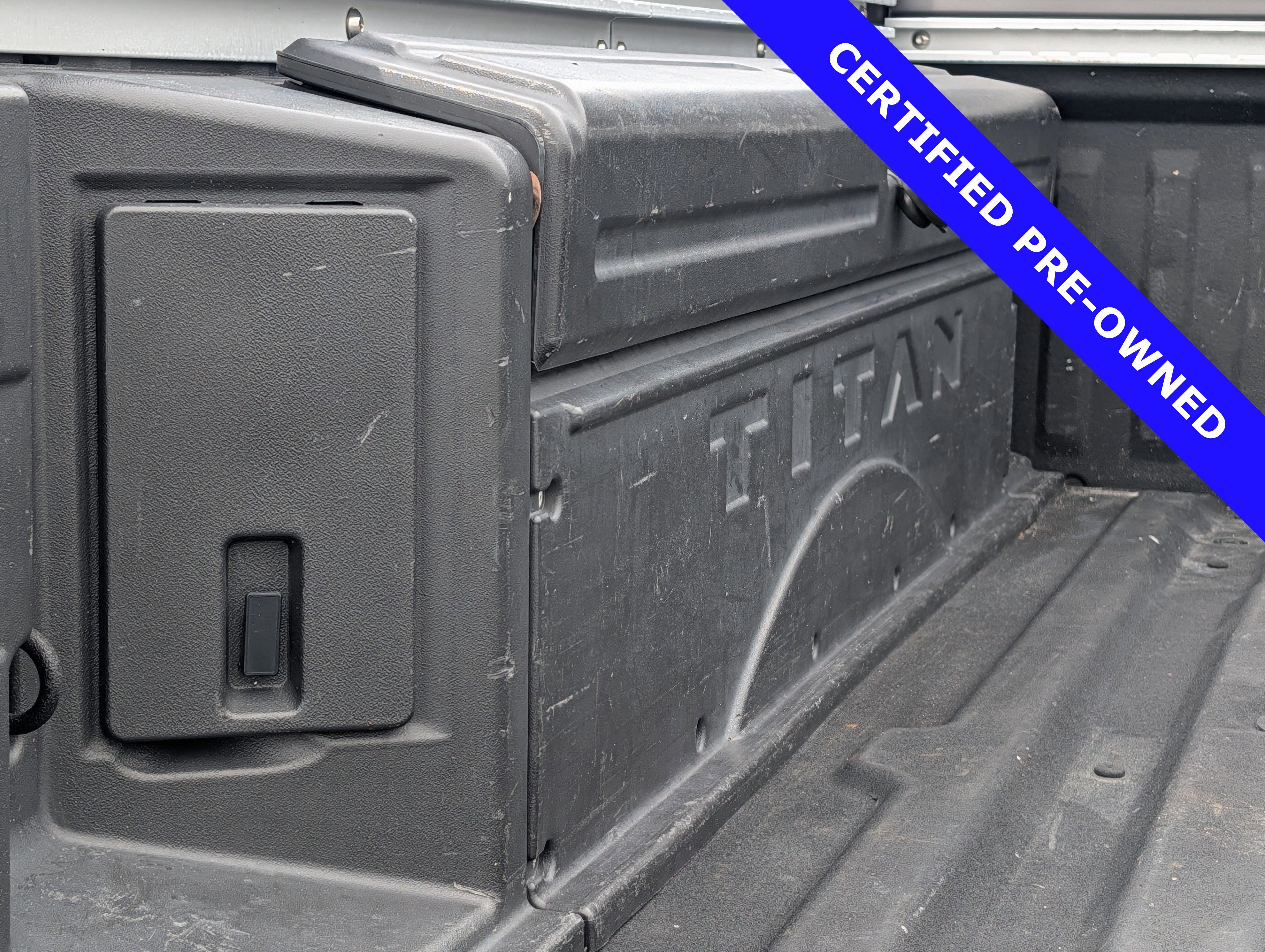 Used 2023 Nissan Titan Platinum Reserve w/ Moonroof Package image 14