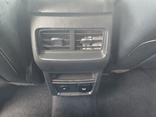 Certified 2022 Ford Edge SEL w/ Convenience Package image 10