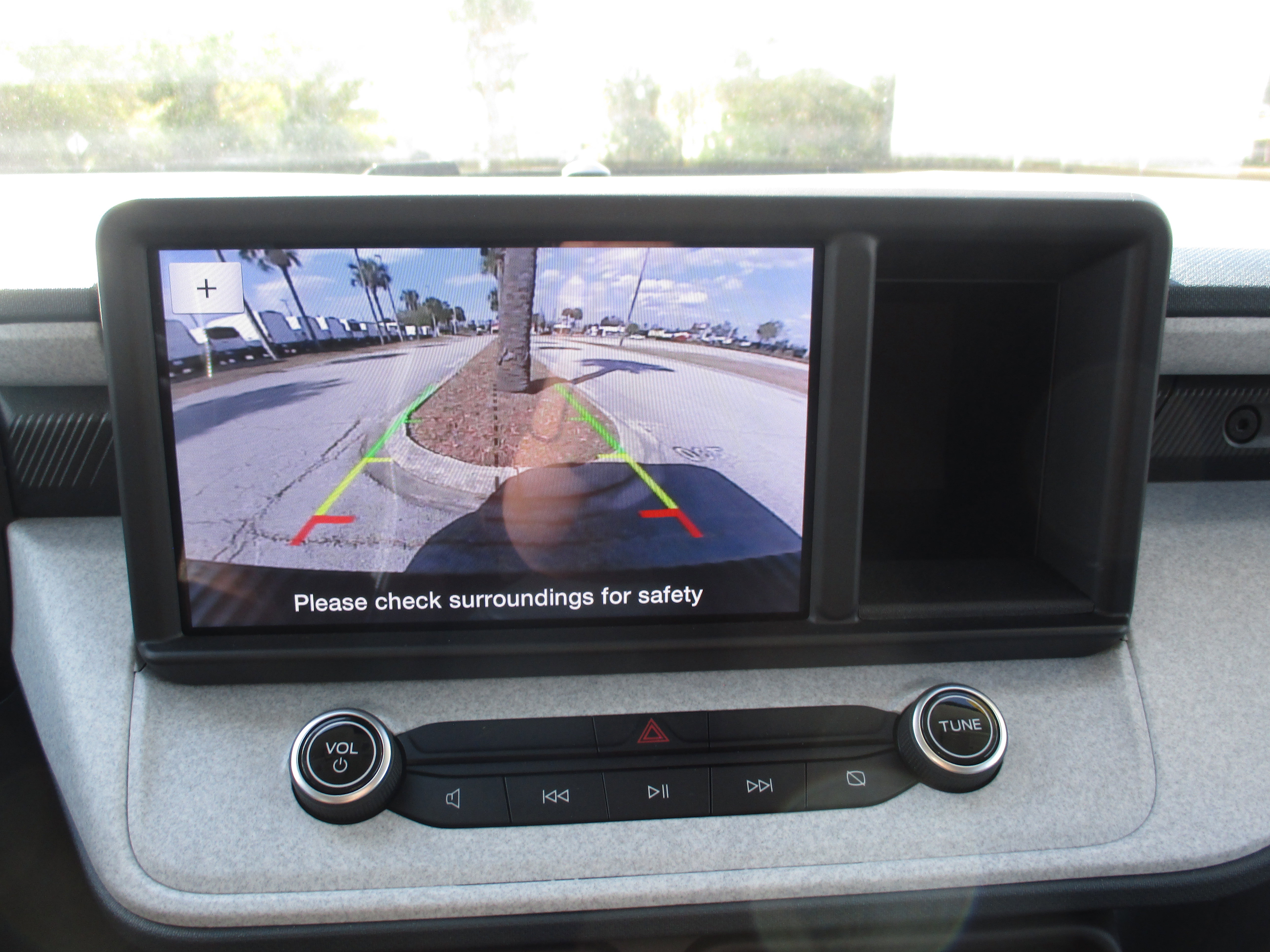 Certified 2024 Ford Maverick XLT w/ XLT Luxury Package FWD image 21