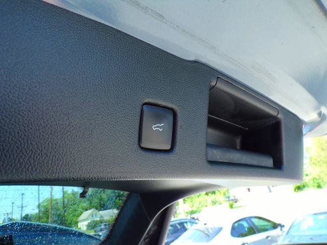 Certified 2023 Ford Escape ST-Line w/ Tech Pack #1 AWD/4WD image 9