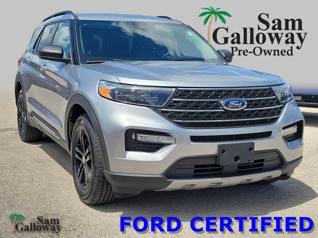 Certified 2023 Ford Explorer XLT w/ Equipment Group 202A RWD image 1