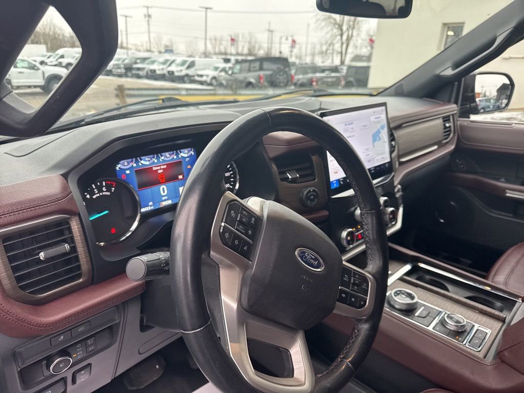 Certified 2023 Ford Expedition Limited image 9