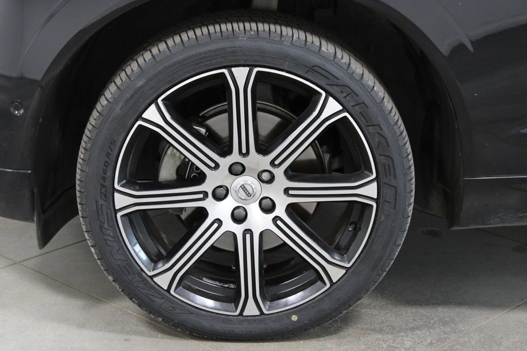 Used 2019 Volvo XC60 T5 Inscription w/ Protection Package Premier FWD image 19