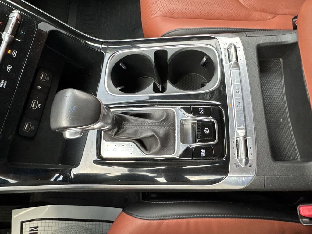 Used 2024 Kia Carnival SX image 20