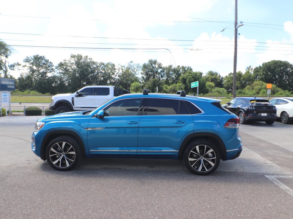 Used 2024 Volkswagen Atlas Cross Sport SEL Premium R-Line AWD/4WD image 8